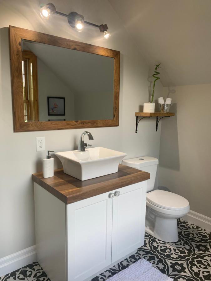 לינה וארוחת בוקר Cowansville Manoir Alegria מראה חיצוני תמונה